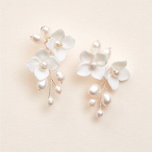 Dareth Colburn Kara Pearl Earrings